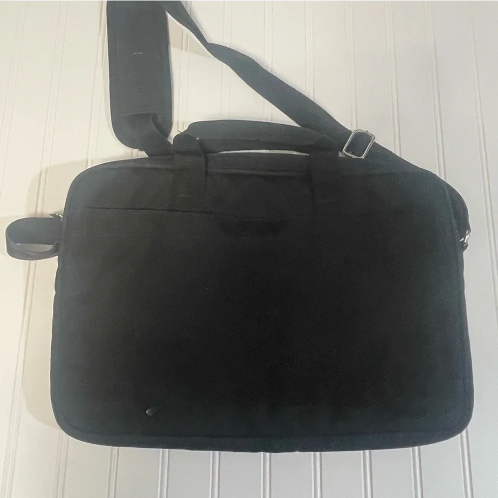 SwissGear Wenger Structure Laptop Case, Blue Heather/Black Polyester (28043090)
